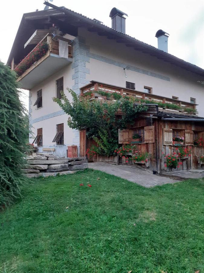 Maso Pinterato Lägenhet Cavalese Exteriör bild